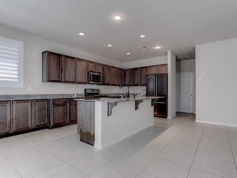 8040 Skye Falls St — Photo 9