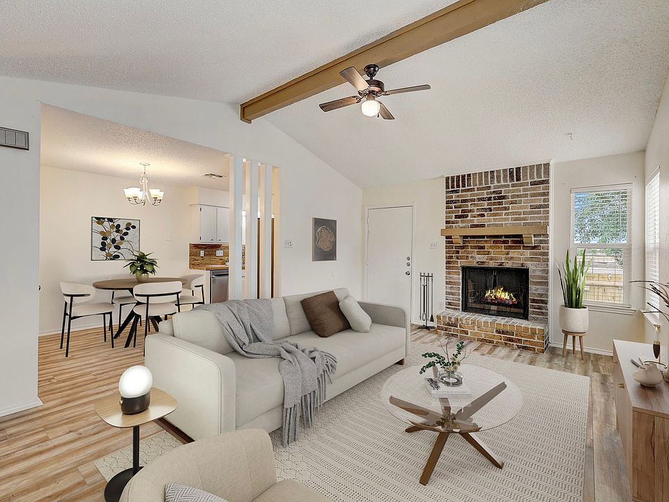 1st image of 4001 Stonebridge Dr Unit A
