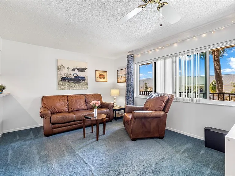 2525 W Bay Dr #C21 — Photo 7
