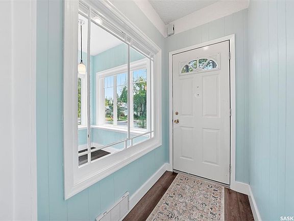 4th image of 627 9th AVENUE N