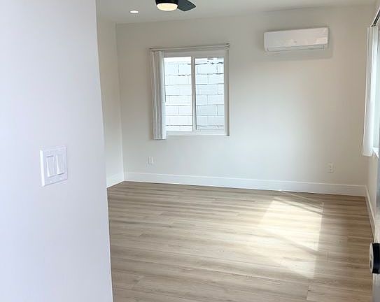 4th image of 10101 Dakota Ave