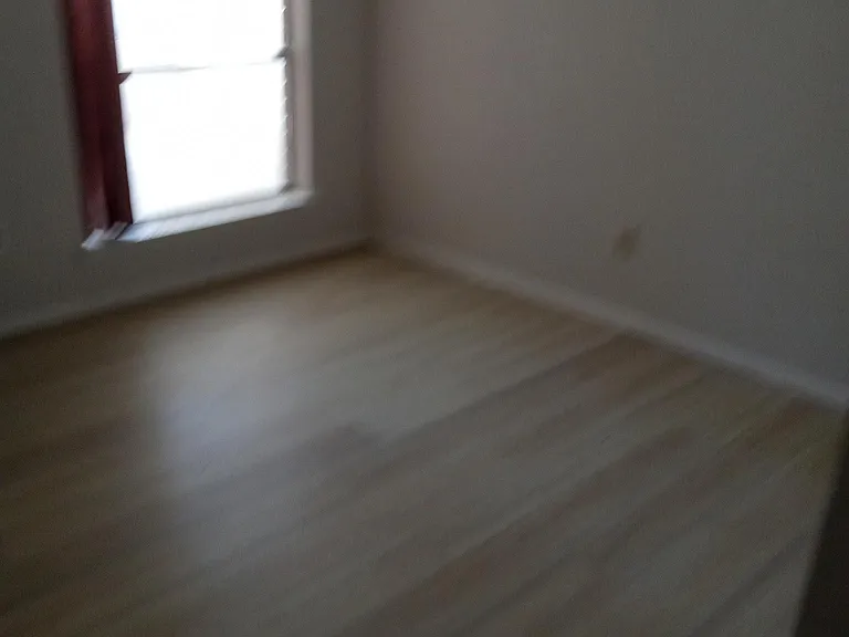 806 Hillsdale Dr — Photo 12
