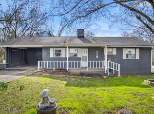 118 California Ave, Oak Ridge, TN 37830