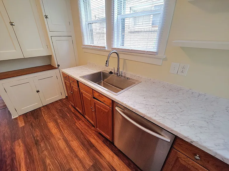 1237 Brookline Blvd — Photo 9