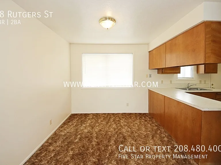 38 Rutgers St — Photo 6