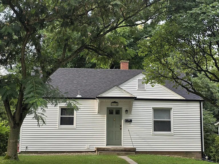 1038 Florida St — Photo 1