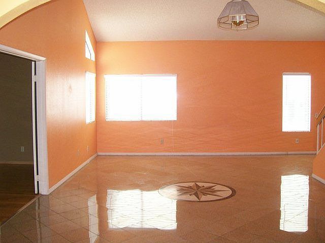 2nd image of 136 Monteen Dr