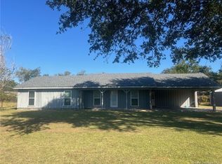 6052 Mary Ann St, Lake Charles, LA 70615