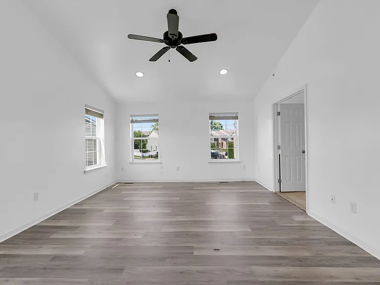 245 Snapdragon Way — Photo 16