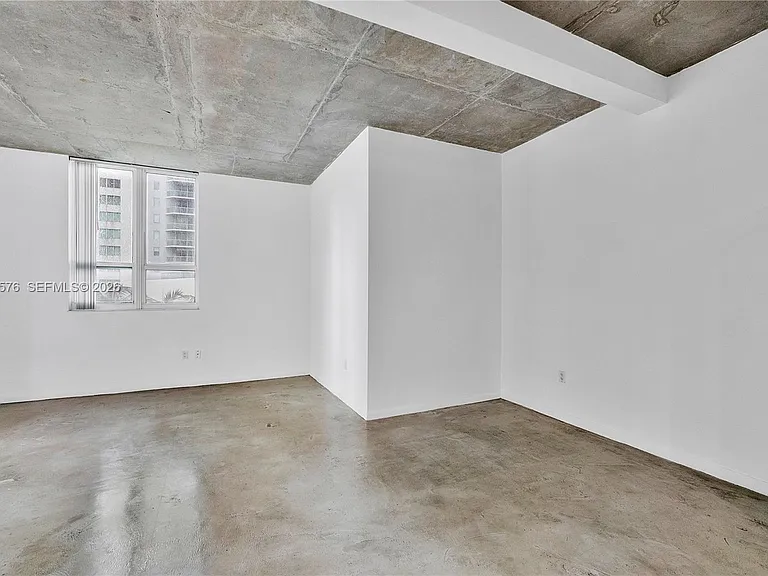 234 NE 3rd St #1404 — Photo 6