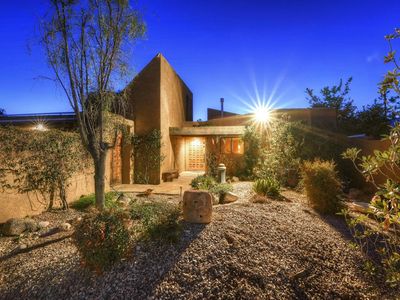 110 S Calle De Jardin, Tucson, AZ, 85711