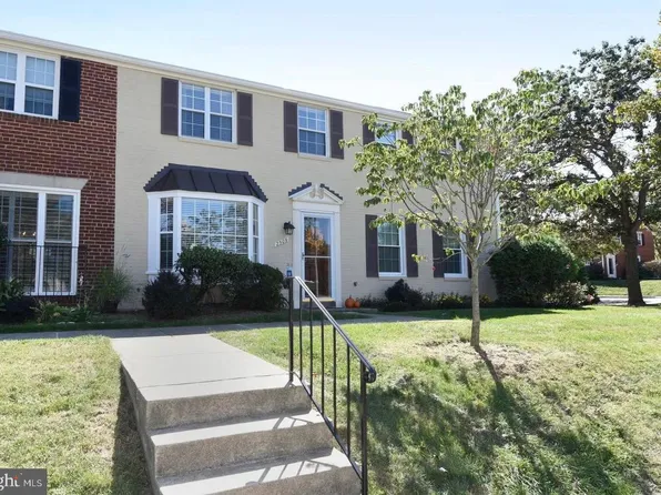 2509 N Dearing St, Alexandria, VA 22302
