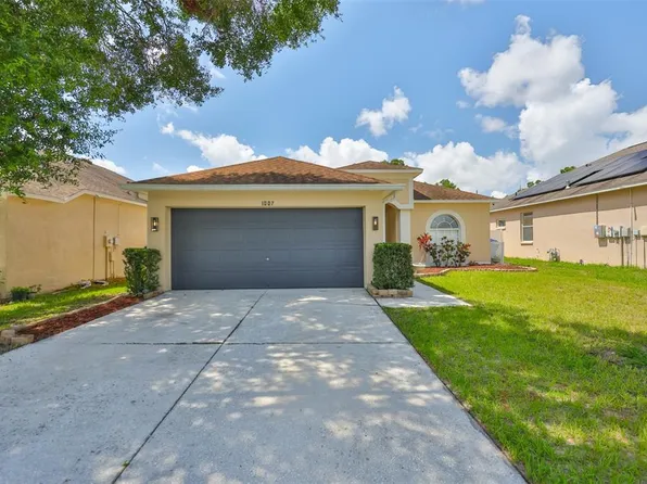 1007 Grand Canyon Dr, Valrico, FL 33594