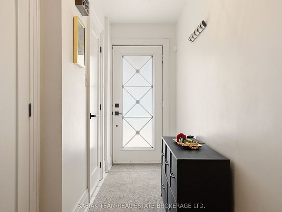 2nd image of 377 Karen Park Cres W