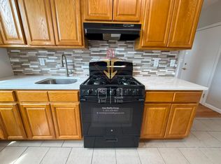 572 57th St APT 33, West New York, NJ 07093