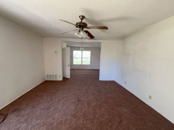 3rd image of 805 N 2nd St