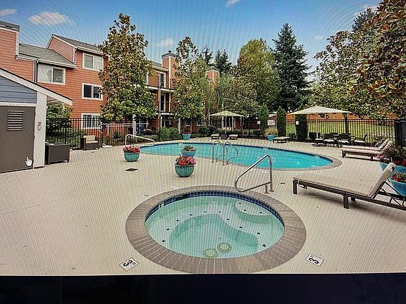pool and hot tub and club house for you to entertain