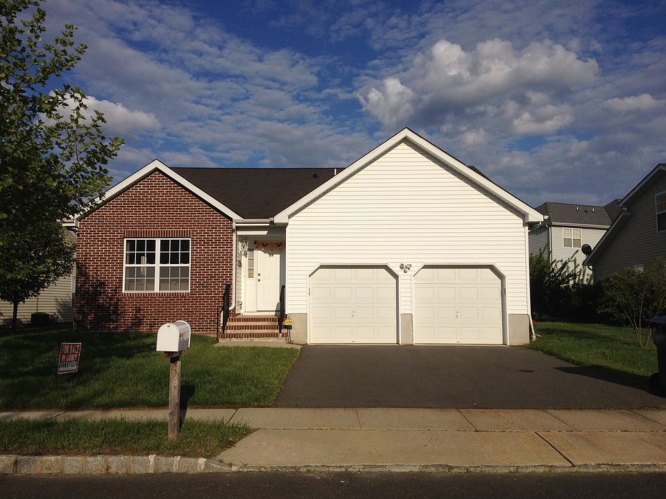 11 Canal View Drive