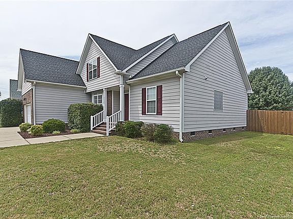 3rd image of 5936 Blue Sky Ln