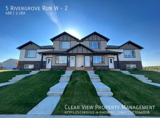 5 Rivergrove Run W #2, Lethbridge, AB T1K8E8
