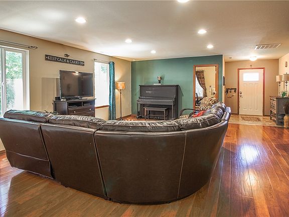 Entryway and view of bonus room/office
