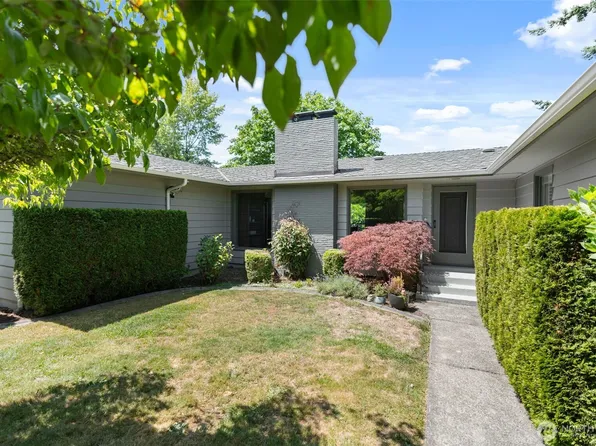 2322 Browns Point Boulevard NE, Tacoma, WA 98422