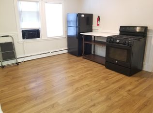 12 Porter St #3, Salem, MA 01970