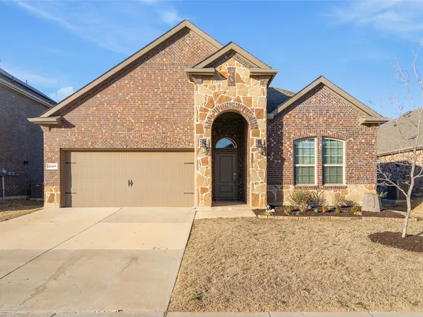 10309 Fall Brook Dr, Aubrey, TX 76227