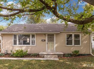 1316 Jerome St, Pekin, IL