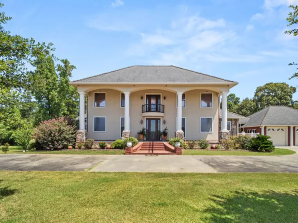 178 J Bar Run, Leesville, LA 71446