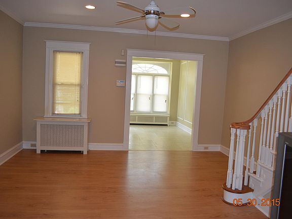4th image of 5630 Woodcrest Ave