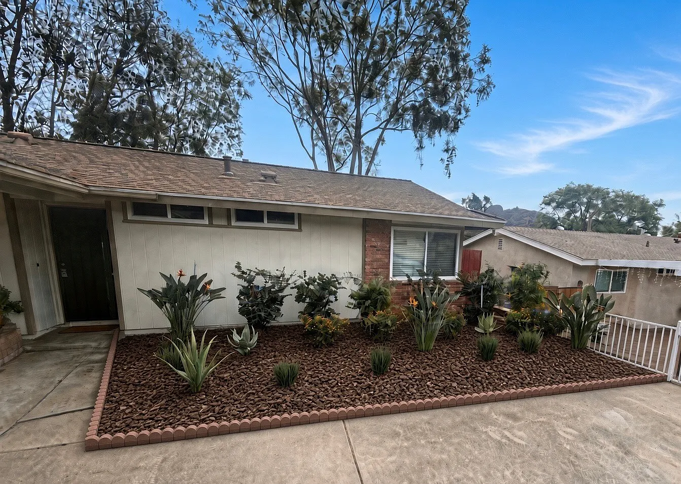 3 bed, 1330 sqft, $4,200 — Photo 3