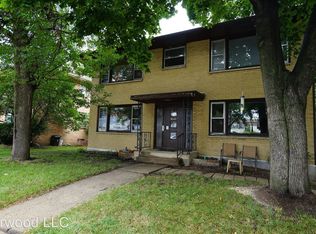 806 W Olin Ave APT 4, Madison, WI 53715