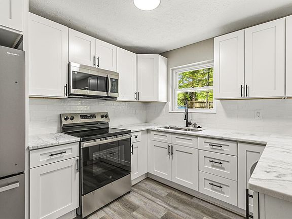 5th image of 1831 Creekside Dr