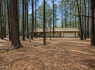 8714 Country Club Dr, Pinetop, AZ 85935