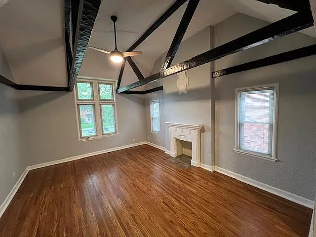 1 bed, 850 sqft, $1,795 — Photo 2