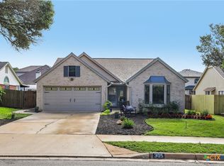 305 Hornbean Ln, Cibolo, TX 78108