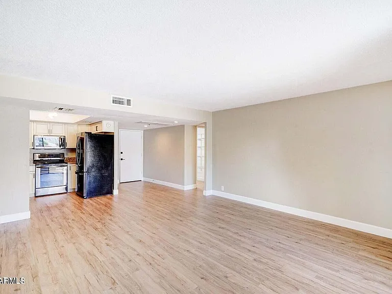 7920 E Camelback Rd #102 — Photo 8