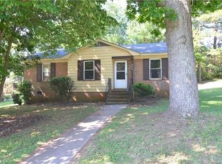 849 Peaceful Glen Rd, Charlotte, NC 28273