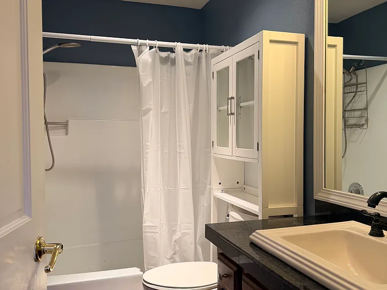 4515 Croisan Scenic Way S — Photo 9