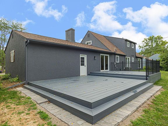 5th image of 4985 Charlbury Dr