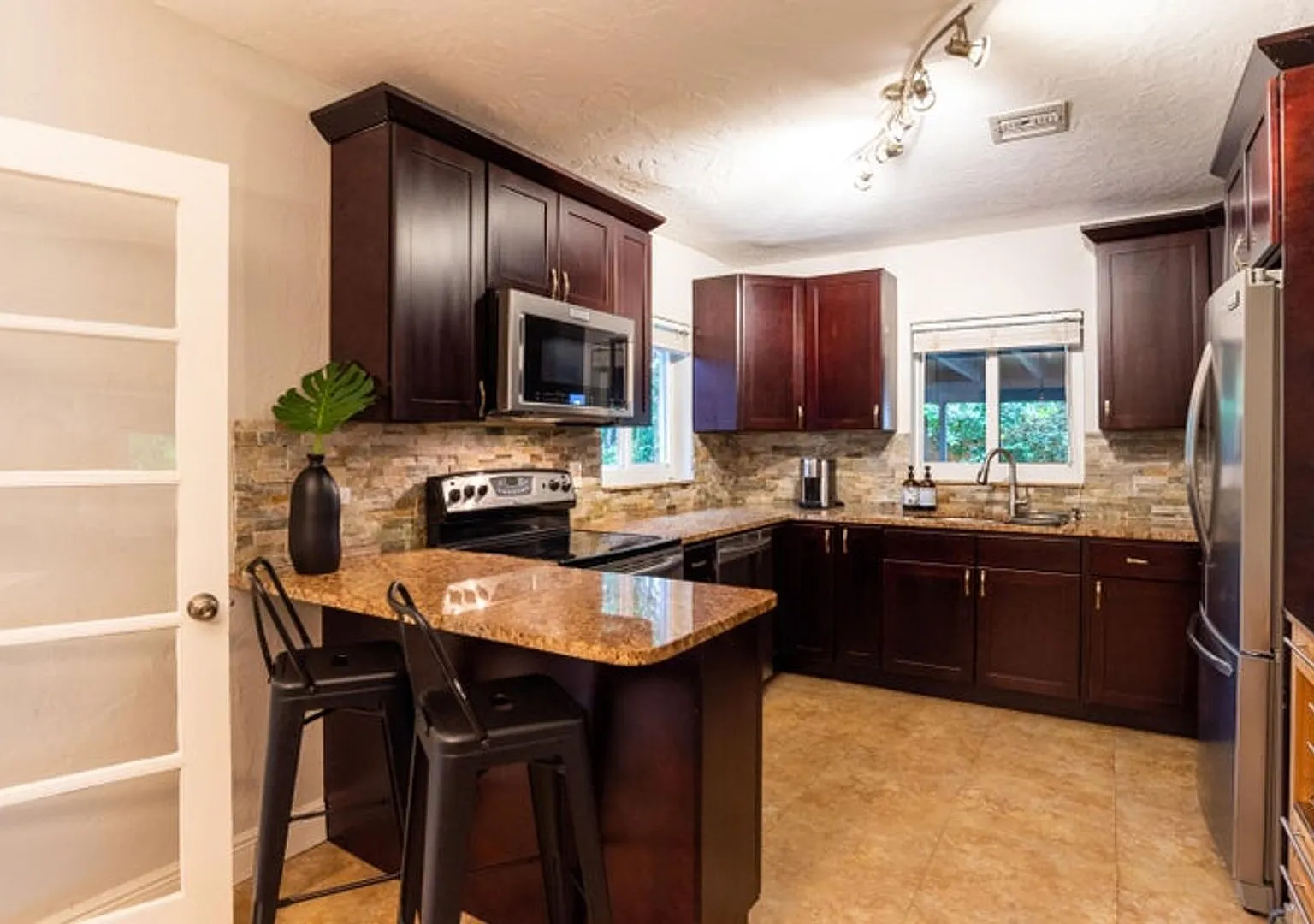 1401 NE 17th Way, Fort Lauderdale, FL 33304 - 1333 — Photo 1