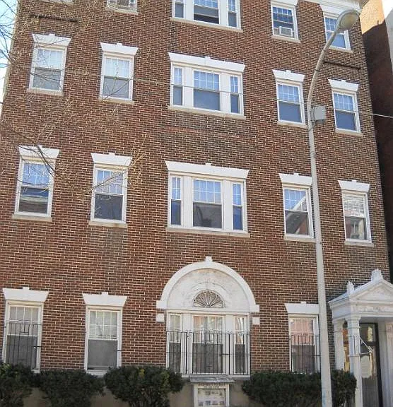 Clinton Place (front of property)