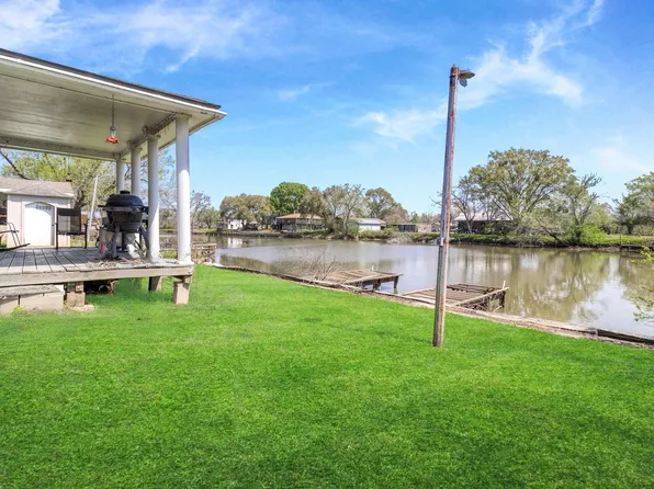 118 Willow Oak Dr, Trinity, TX 75862