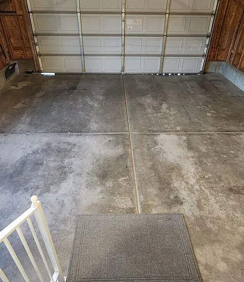 5486 W Venetia St — Photo 25