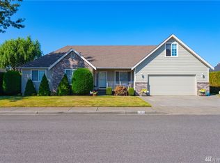 1303 Woodfield Dr, Lynden, WA 98264