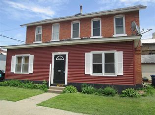 503 S 1st St, Guttenberg, IA 52052