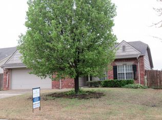 20300 E 44th St S, Broken Arrow, OK 74014