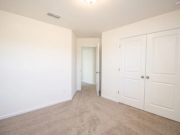 1528 Felthorpe Way — Photo 33