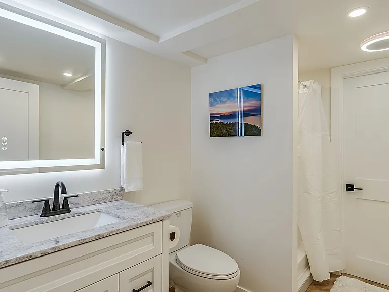 422 Antone St — Photo 15